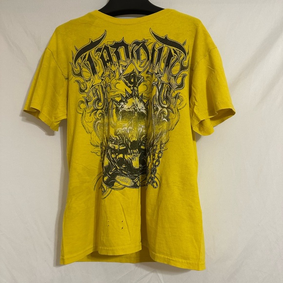 Y2K Tapout Skull Yellow T-Shirt - Picture 1 of 5